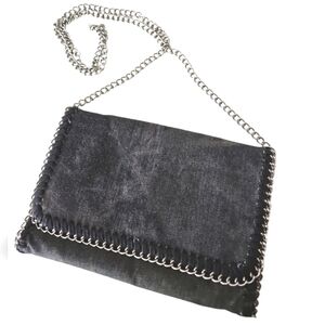 URBAN EXPRESSIONS BLACK DENIM CROSSBODY SILVER CHAIN